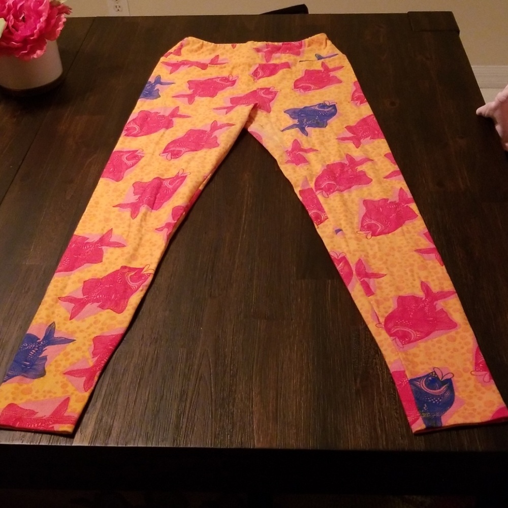 Lularoe ONE size leggings